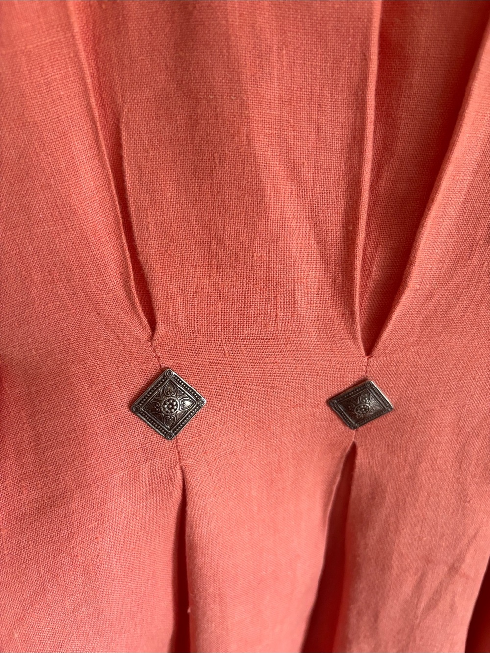Coldwater Creek • 100% linen Coral Midi Dress with metal accent - Picture 2 of 4